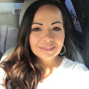 Meet your Posher, Melissa